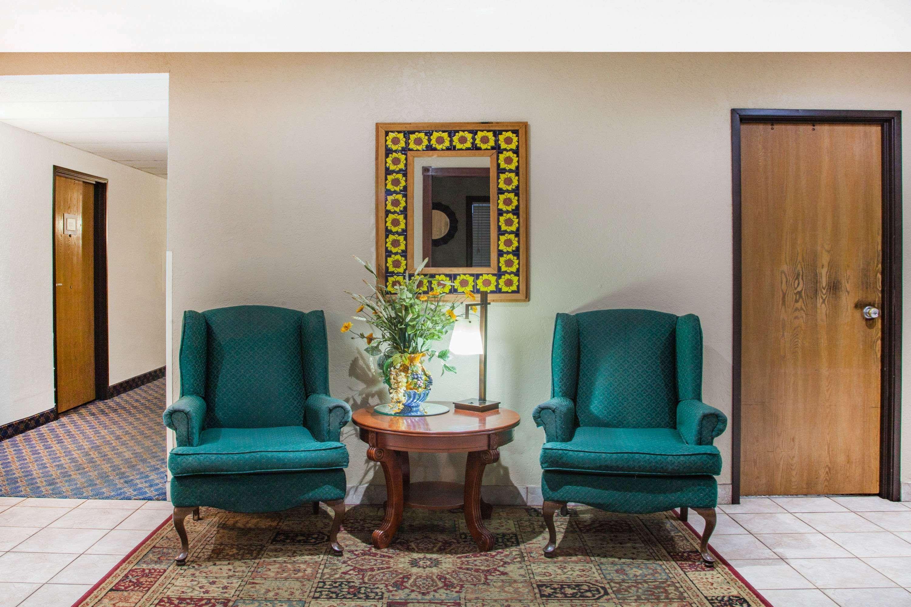 ซูเปอร์ 8 บาย วินด์แฮม ฮอตสปริง Hotel ฮอตสปริงส์ ภายนอก รูปภาพ